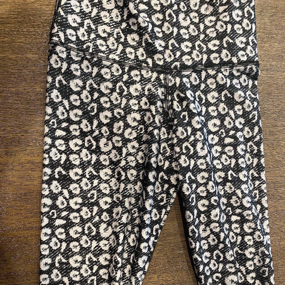 Cyclebar Cheetah Leggings